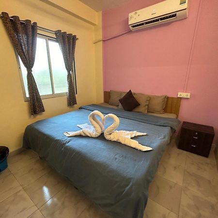 Hotel Jampore Inn Daman Exterior foto